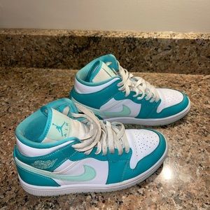 Nike Jordan’s 1 mid washed teal